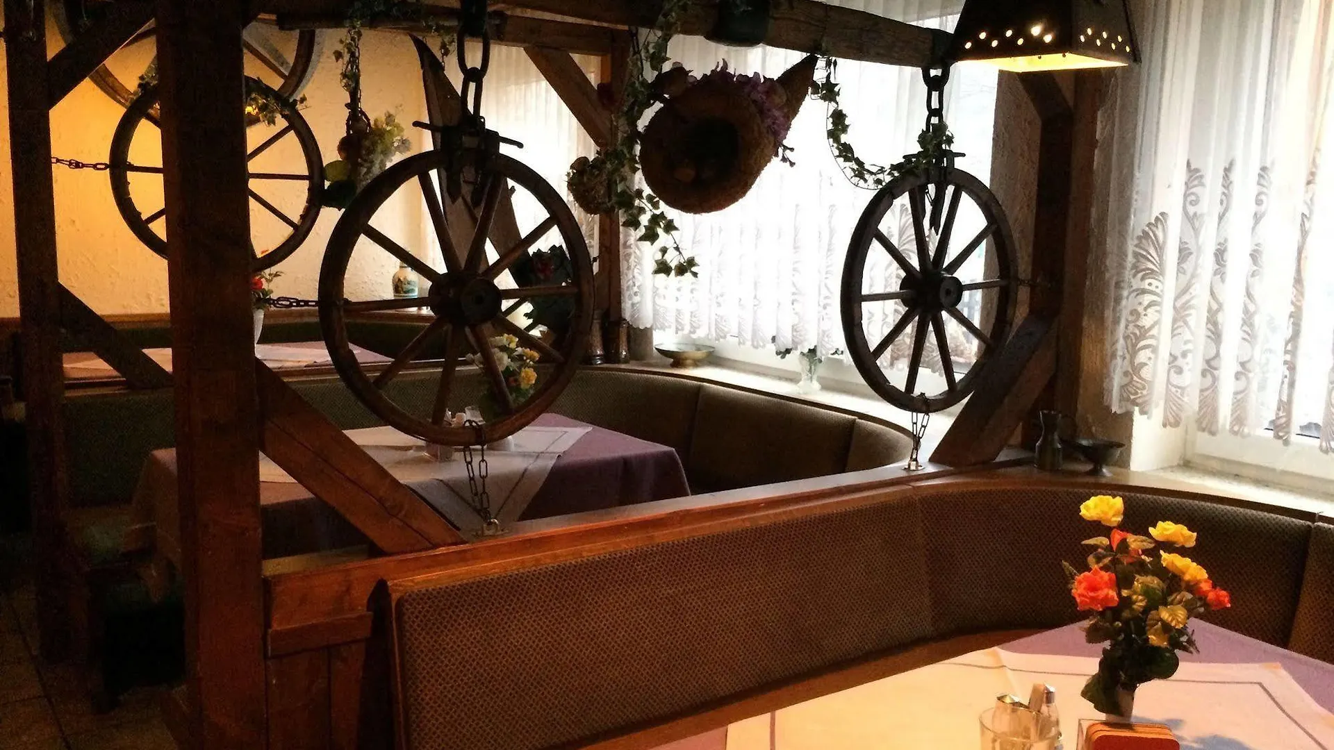 Zur Krone Seelze Hotell